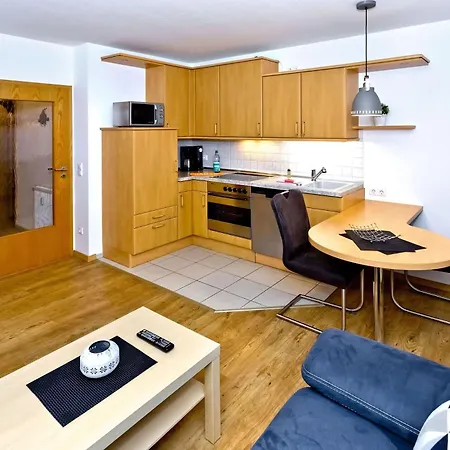 Aquaris, Aq7 Apartman *